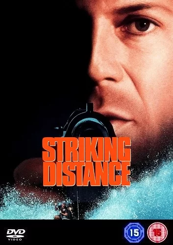 Striking Distance 1993DVD5Latino-1.webp